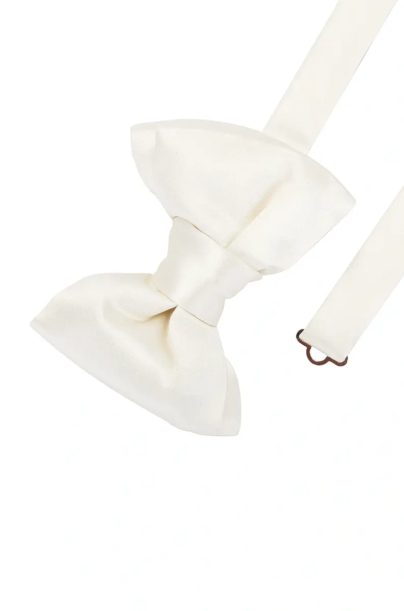Tom Ford Satin Bowtie | Thumbnail 3 Tom Ford Satin Bowtie | Thumbnail 3
