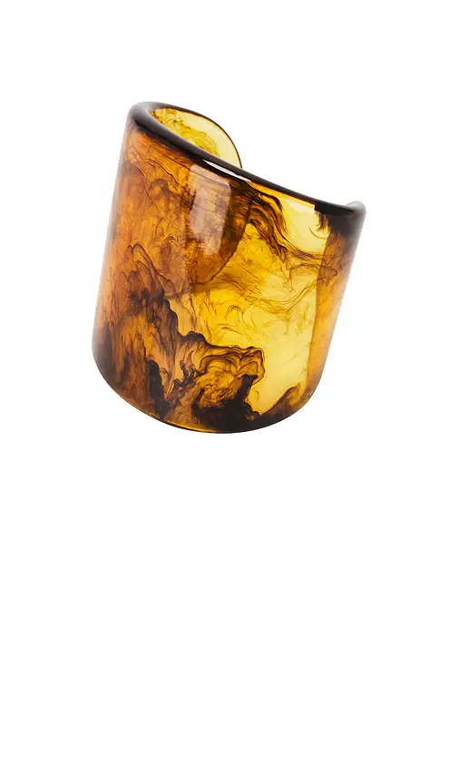 Julietta Elsa Cuff | Image 1 Julietta Elsa Cuff | Image 1