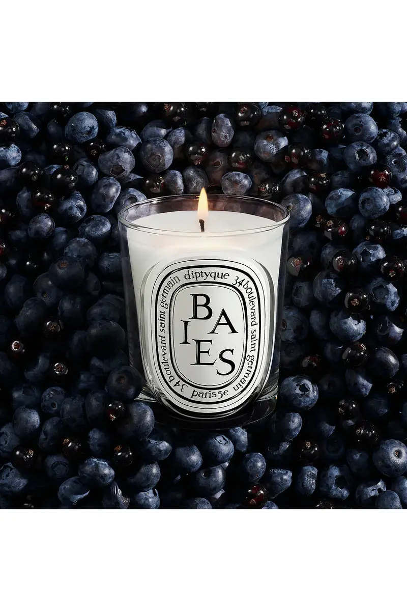 Diptyque Baies Classic Candle | Thumbnail 2 Diptyque Baies Classic Candle | Thumbnail 2