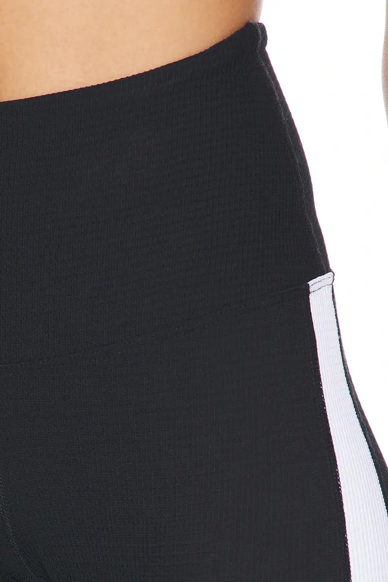 Year of Ours Thermal Tahoe Legging | Thumbnail 6