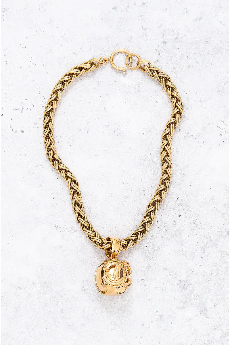 Chanel Chanel 1994 Coco Mark Necklace | Thumbnail 2