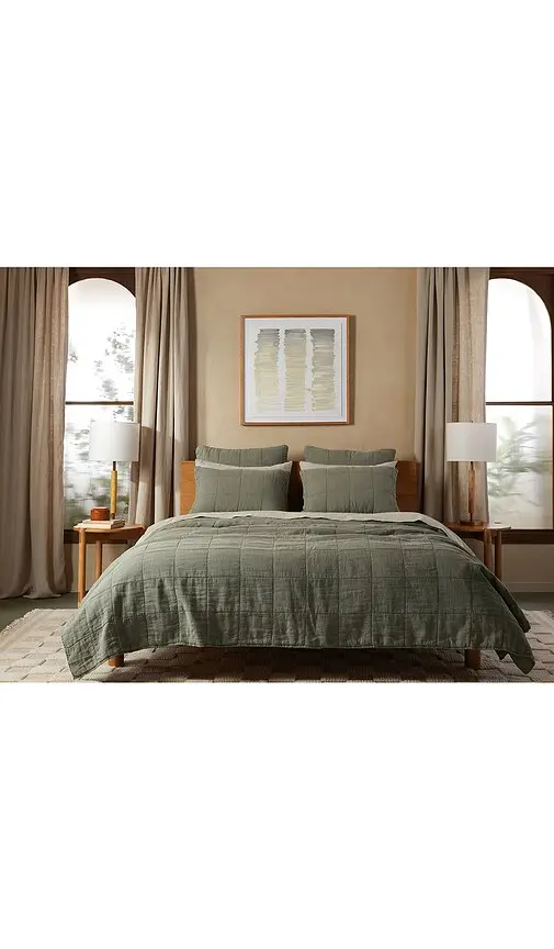 Parachute Linen Box Quilted Sham Set | Thumbnail 2