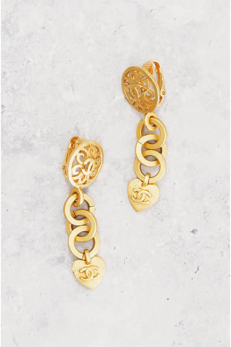 chanel Chanel 1995 CC Heart Clip-On Earrings | Thumbnail 2 chanel Chanel 1995 CC Heart Clip-On Earrings | Thumbnail 2