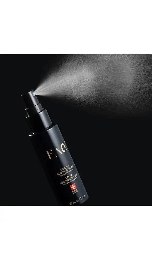 Foreo FAQ Silicone Cleaning Spray | Thumbnail 2