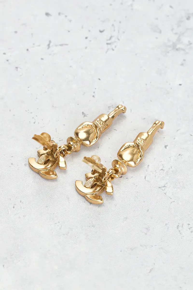 chanel Chanel CC Mademoiselle Clip-On Earrings | Thumbnail 3 chanel Chanel CC Mademoiselle Clip-On Earrings | Thumbnail 3