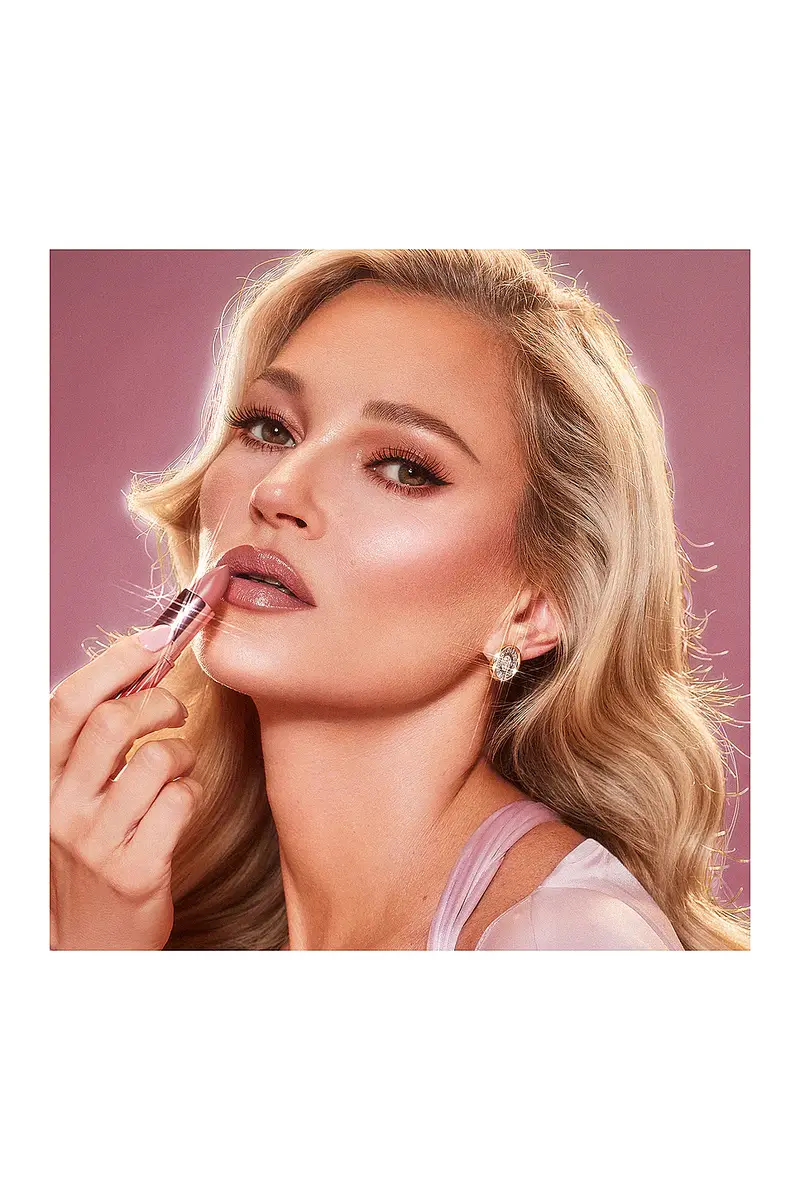 Charlotte Tilbury K.I.S.S.I.N.G Lipstick | Thumbnail 5 Charlotte Tilbury K.I.S.S.I.N.G Lipstick | Thumbnail 5