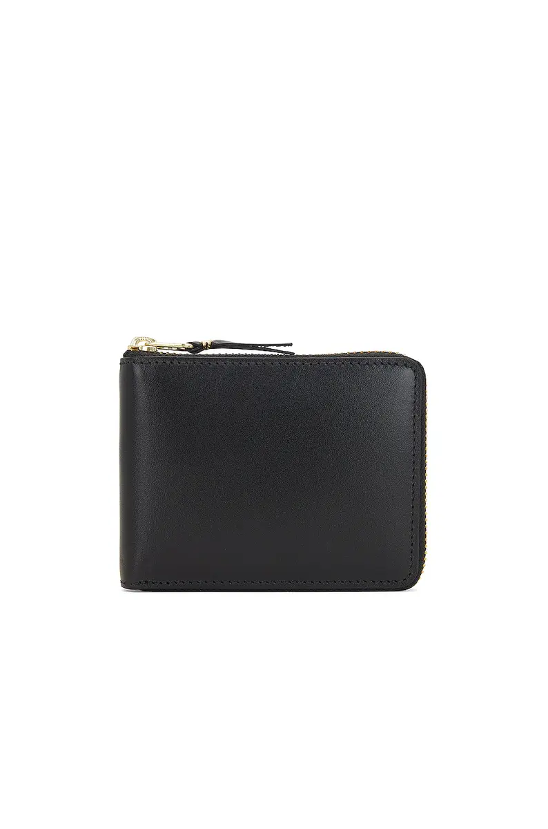 Comme des Garçons Classic Leather Zip Wallet | Image 1 Comme des Garçons Classic Leather Zip Wallet | Image 1