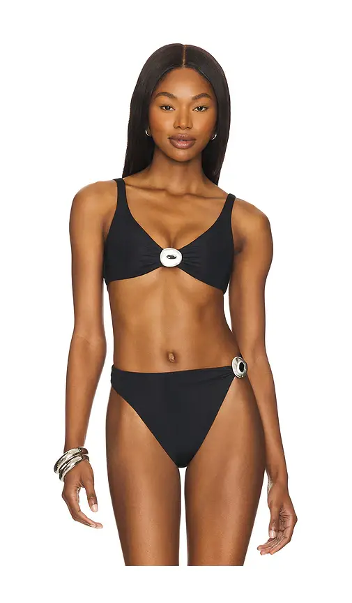 Vix Swimwear Sama Mayra Bikini Top | Image 1 Vix Swimwear Sama Mayra Bikini Top | Image 1