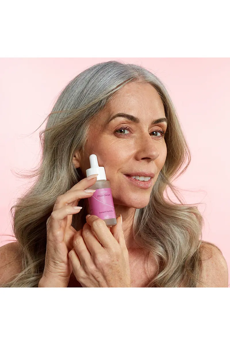 LightStim PhotoSerum Hydration Elixir | Thumbnail 7 LightStim PhotoSerum Hydration Elixir | Thumbnail 7
