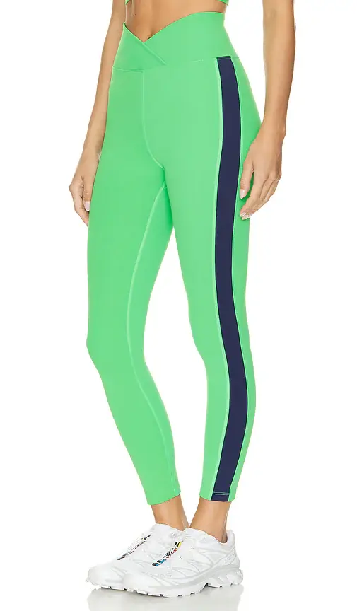 YEAR OF OURS Sport 7/8s Track Legging | Image 1 YEAR OF OURS Sport 7/8s Track Legging | Image 1