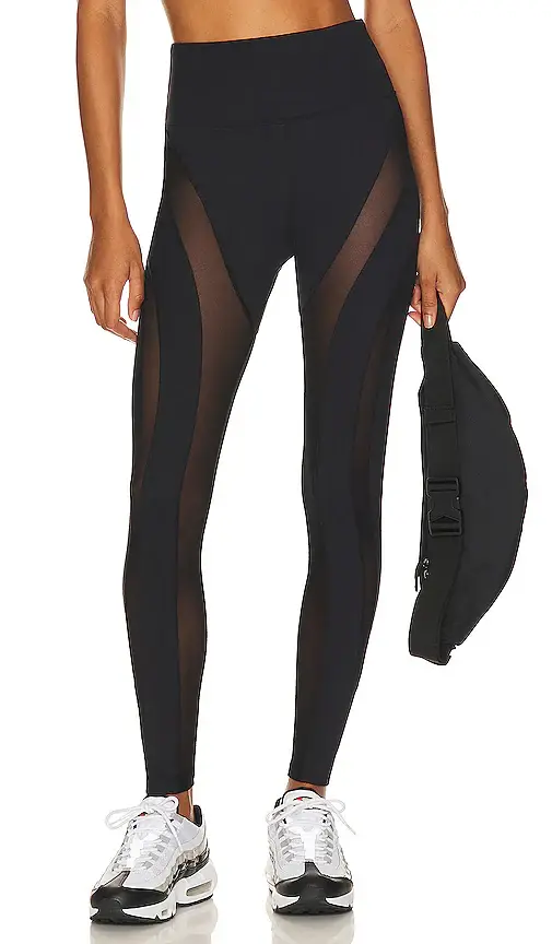 YEAR OF OURS The Amanda Legging | Image 1 YEAR OF OURS The Amanda Legging | Image 1