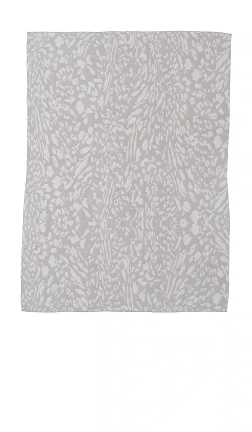 Barefoot Dreams CozyChic Fauna Leopard Throw | Thumbnail 2