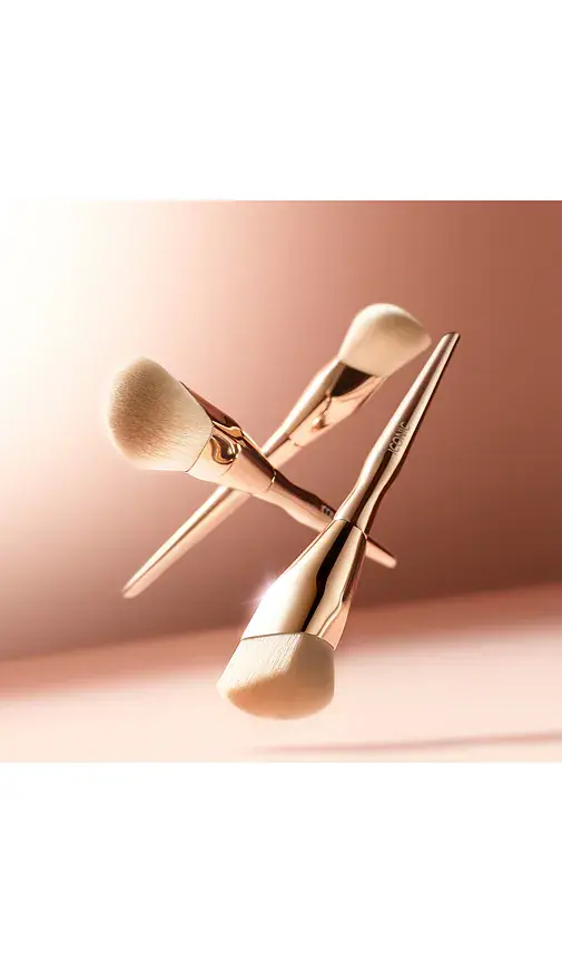 ICONIC LONDON Complexion Brush | Thumbnail 2 ICONIC LONDON Complexion Brush | Thumbnail 2