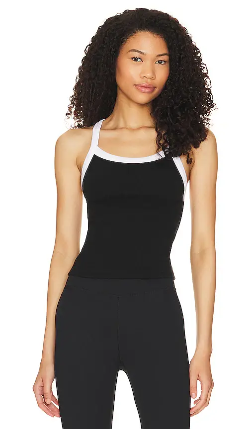 STRUT-THIS The Smuckers Tank | Image 1 STRUT-THIS The Smuckers Tank | Image 1