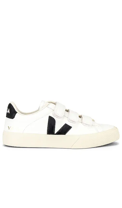 Veja Recife Sneaker | Image 1 Veja Recife Sneaker | Image 1