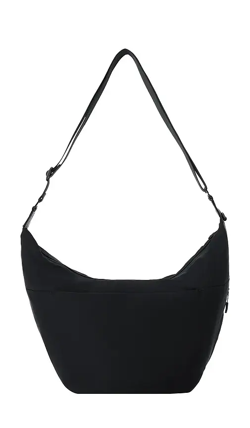 BEIS The Crescent Catchall Bag | Thumbnail 2 BEIS The Crescent Catchall Bag | Thumbnail 2