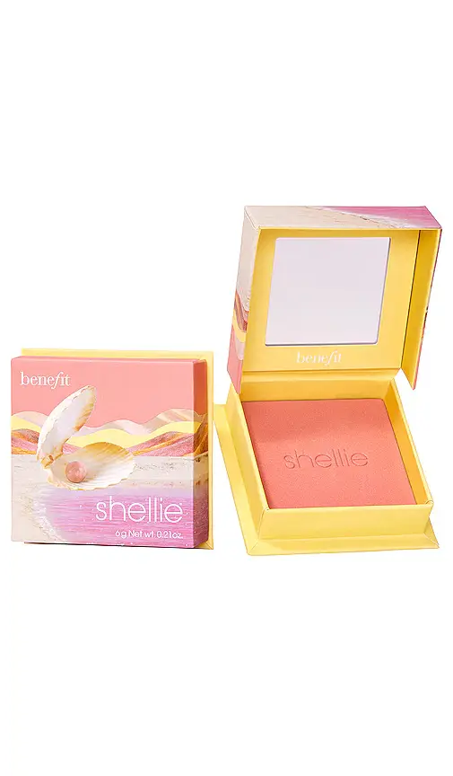 Benefit Cosmetics WANDERful World Silky-Soft Powder Blush | Image 1 Benefit Cosmetics WANDERful World Silky-Soft Powder Blush | Image 1
