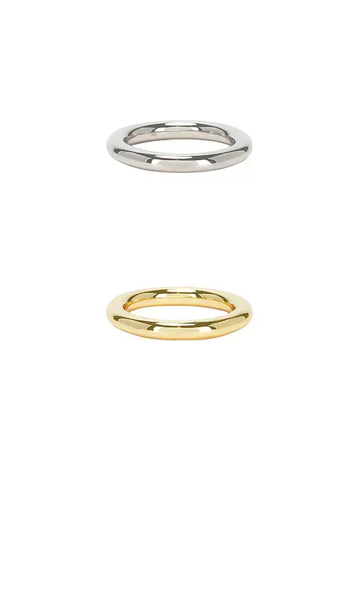 SHASHI Connor Ring Set | Image 1 SHASHI Connor Ring Set | Image 1