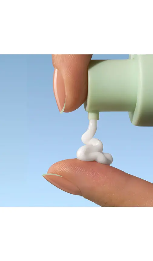 Sand & Sky Oil Control Clearing Moisturizer | Thumbnail 2 Sand & Sky Oil Control Clearing Moisturizer | Thumbnail 2