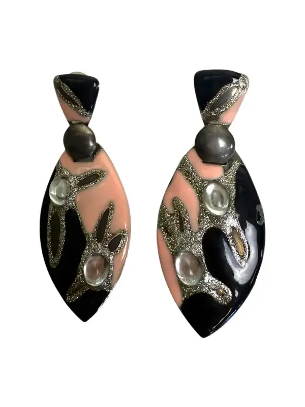 Teardrop Earrings Teardrop Earrings