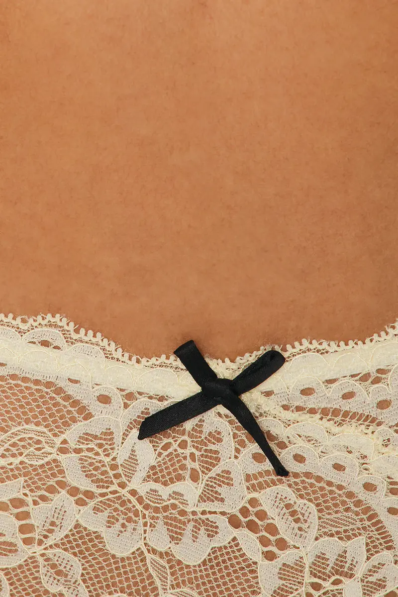 Fleur du Mal Bianca Lace Thong | Thumbnail 5 Fleur du Mal Bianca Lace Thong | Thumbnail 5