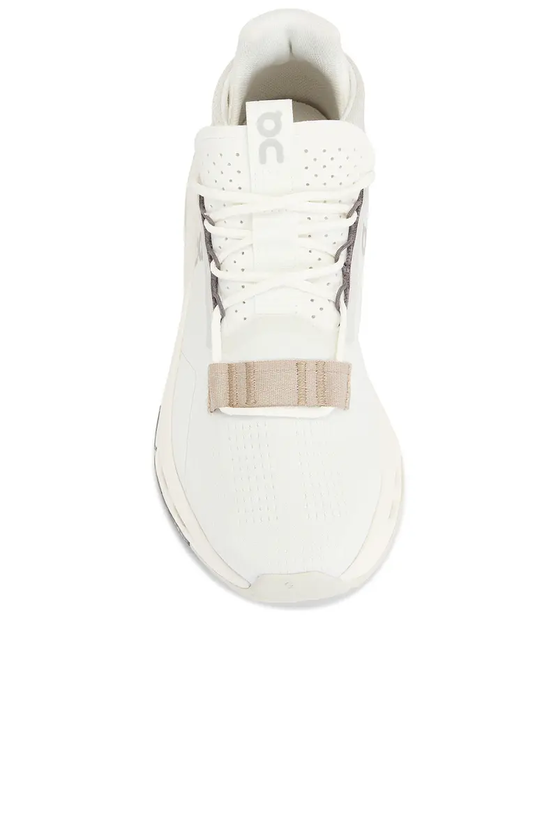 On Cloudnova 2 Sneaker | Thumbnail 4 On Cloudnova 2 Sneaker | Thumbnail 4