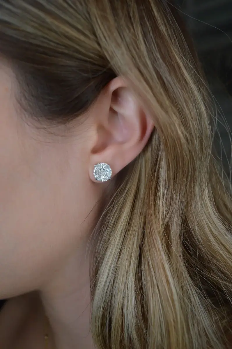 Wish Fine Jewelry 2.63ct Diamond 18K Gold Illusion Stud Earrings | Thumbnail 3 Wish Fine Jewelry 2.63ct Diamond 18K Gold Illusion Stud Earrings | Thumbnail 3