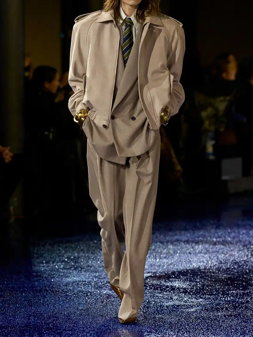 Saint Laurent Double-breasted Wool Suit Jacket | Thumbnail 5