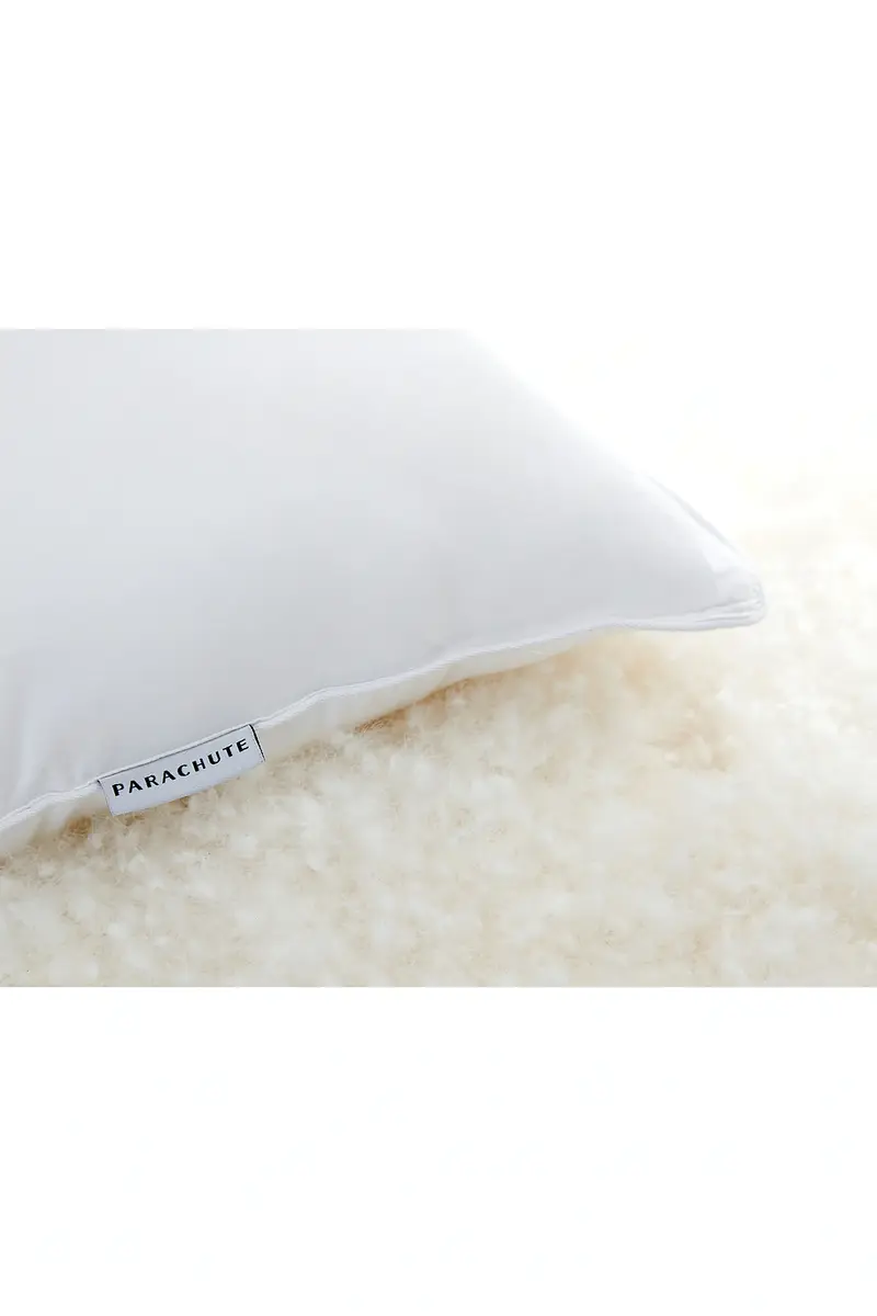 Parachute Medium Down Pillow | Thumbnail 2 Parachute Medium Down Pillow | Thumbnail 2