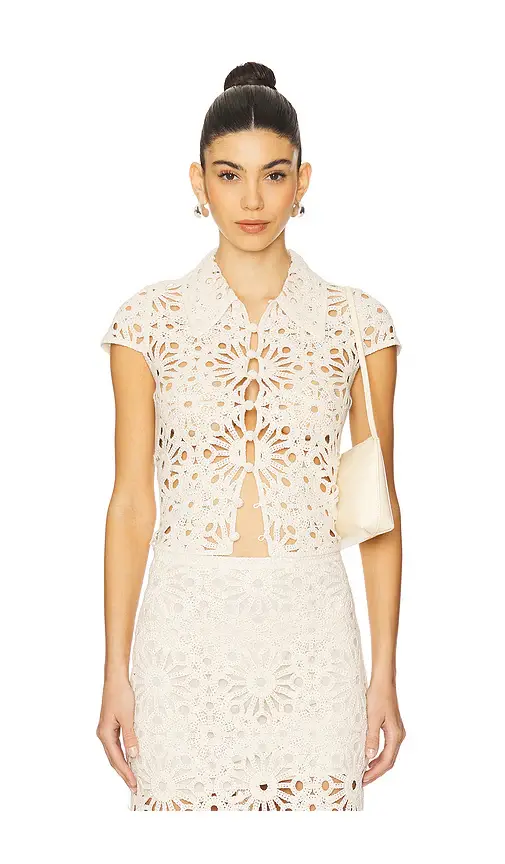 L'Academie Shay Top | Image 1 L'Academie Shay Top | Image 1