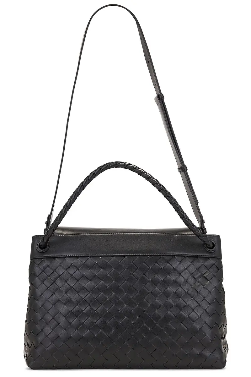 Bottega Veneta Medium Andiamo Messenger Intrecciato Avenue Bag | Thumbnail 2 Bottega Veneta Medium Andiamo Messenger Intrecciato Avenue Bag | Thumbnail 2