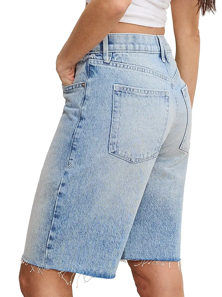 GOOD AMERICAN Women's Good Standard Denim Relaxed Bermuda Shorts | Thumbnail 4 GOOD AMERICAN Women's Good Standard Denim Relaxed Bermuda Shorts | Thumbnail 4