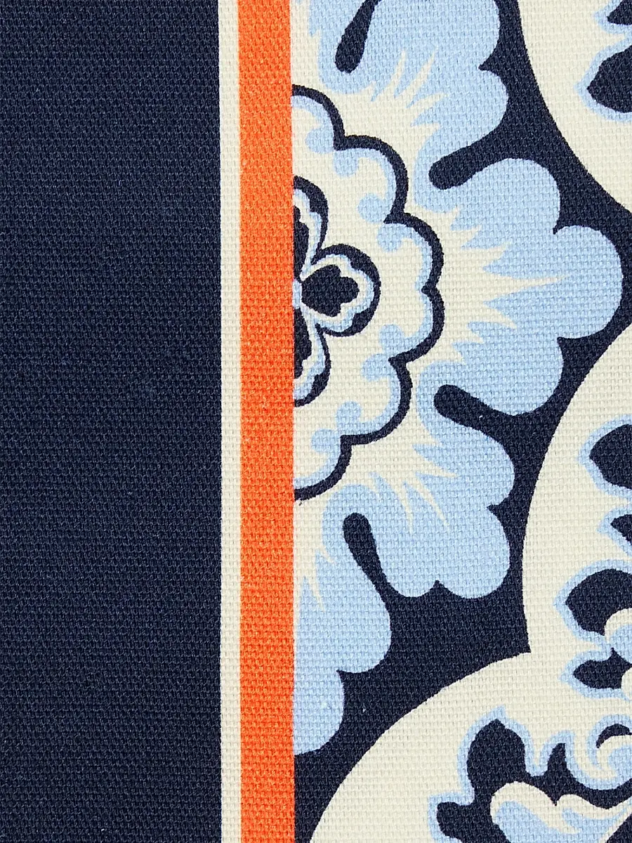 La DoubleJ Large Tablecloth | Thumbnail 3