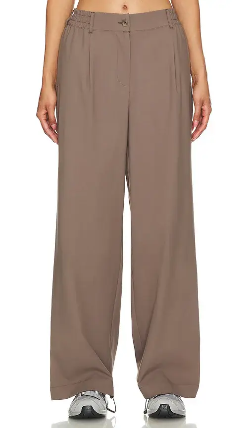 Beyond Yoga Status Trousers | Image 1 Beyond Yoga Status Trousers | Image 1