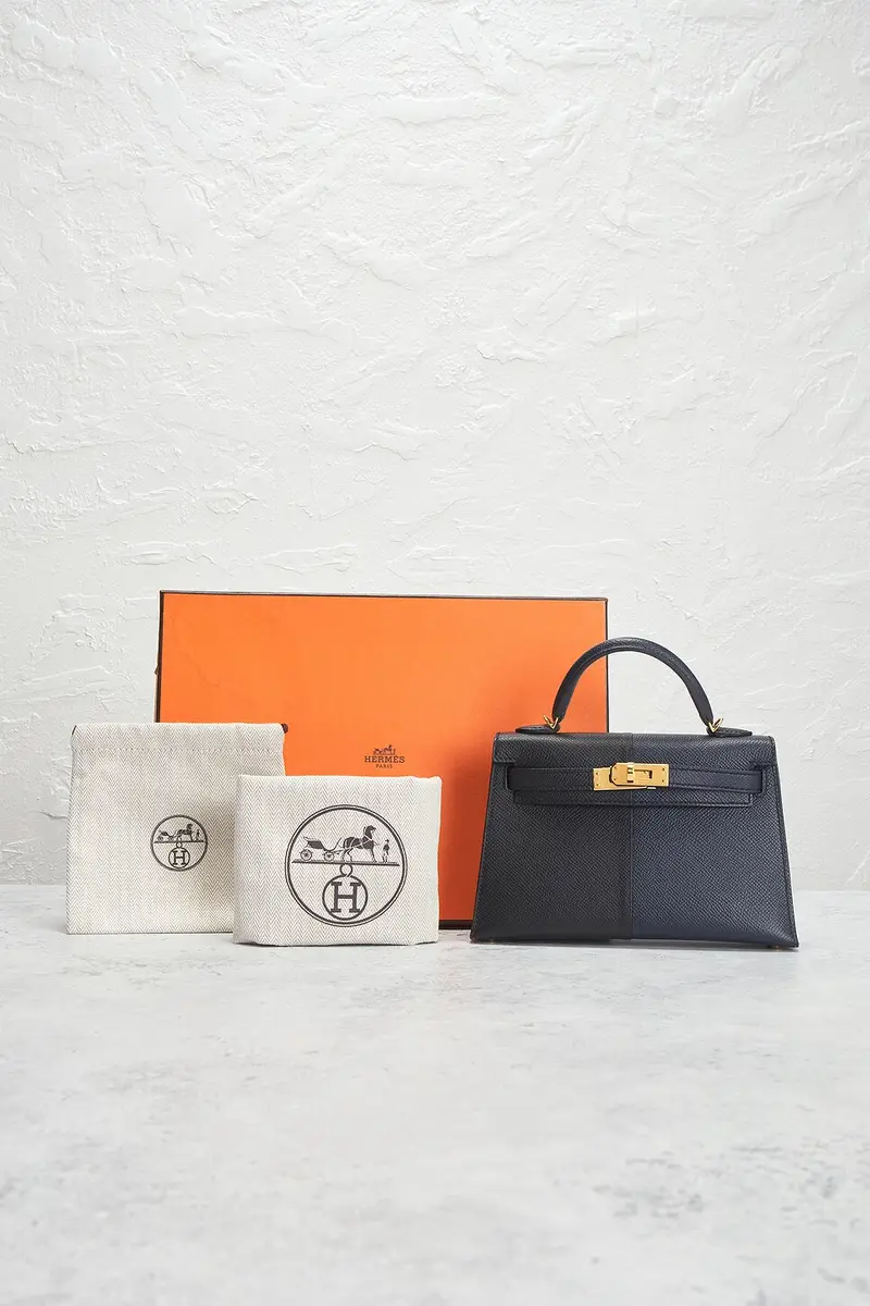 HERMÈS Casaque Veau Epsom Kelly 20 Handbag | Thumbnail 10 HERMÈS Casaque Veau Epsom Kelly 20 Handbag | Thumbnail 10
