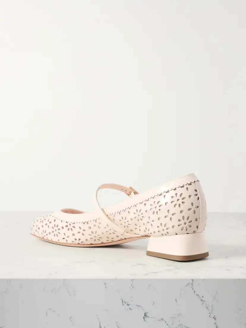 Roger Vivier New Très Vivier Perforated Leather Mary Jane Pumps | Thumbnail 3