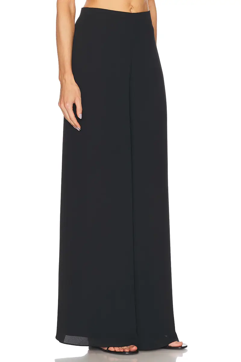 Alexis Verio Pant | Thumbnail 2 Alexis Verio Pant | Thumbnail 2
