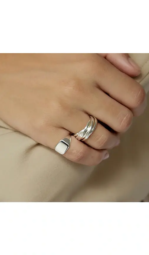 SHASHI Super Vera Ring | Thumbnail 2 SHASHI Super Vera Ring | Thumbnail 2