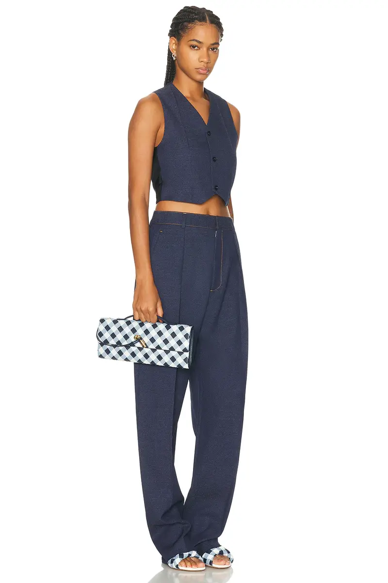 Bottega Veneta Andiamo Clutch | Thumbnail 2 Bottega Veneta Andiamo Clutch | Thumbnail 2