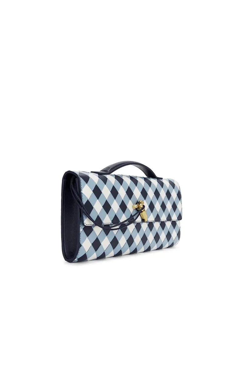 Bottega Veneta Andiamo Clutch | Thumbnail 4 Bottega Veneta Andiamo Clutch | Thumbnail 4