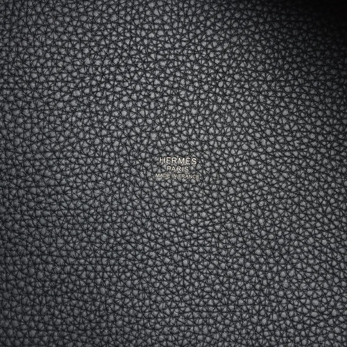 HERMÈS Hermes Picotin Lock 22 Black Clemence Gold Hardware | Thumbnail 8 HERMÈS Hermes Picotin Lock 22 Black Clemence Gold Hardware | Thumbnail 8