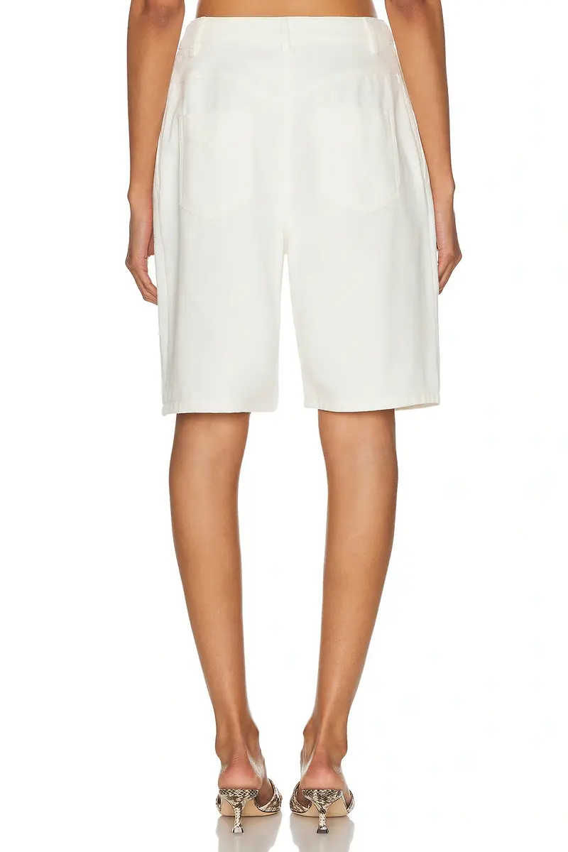 Matthew Bruch Low Rise Pleated Bermuda Short | Thumbnail 4 Matthew Bruch Low Rise Pleated Bermuda Short | Thumbnail 4