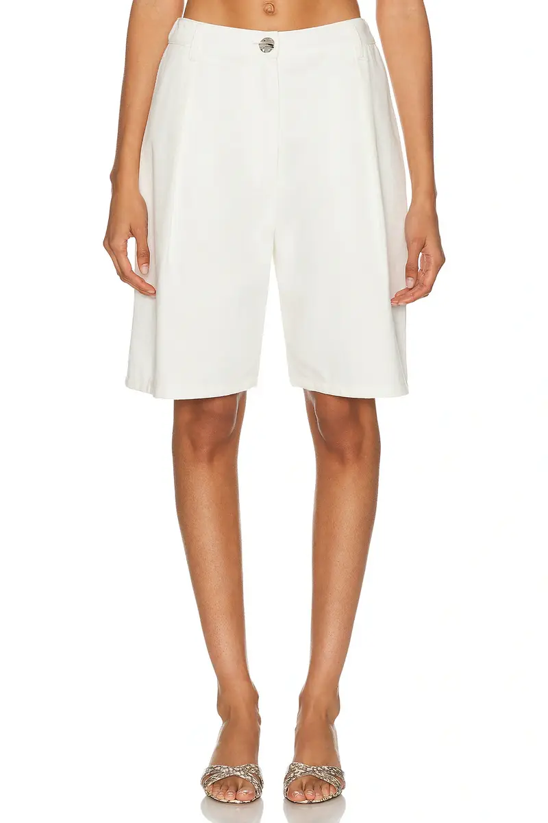Matthew Bruch Low Rise Pleated Bermuda Short