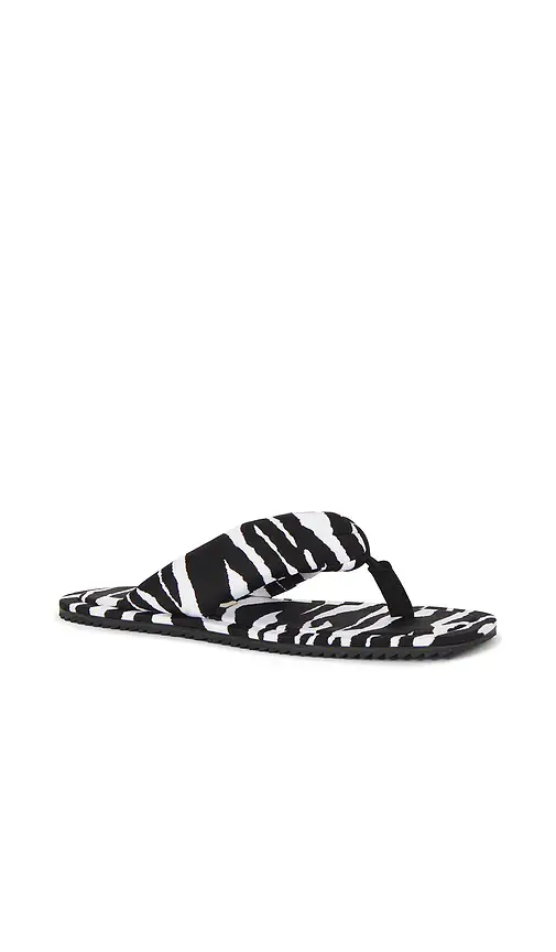 The Attico Indie Flat Thong Sandal | Thumbnail 7 The Attico Indie Flat Thong Sandal | Thumbnail 7