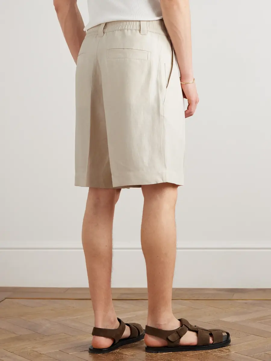 Loro Piana Reinga Wide-Leg Pleated Linen-Twill Bermuda Shorts - Men | Thumbnail 4