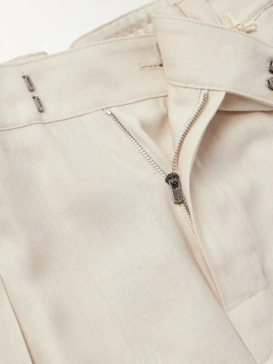 Loro Piana Reinga Wide-Leg Pleated Linen-Twill Bermuda Shorts - Men | Thumbnail 5