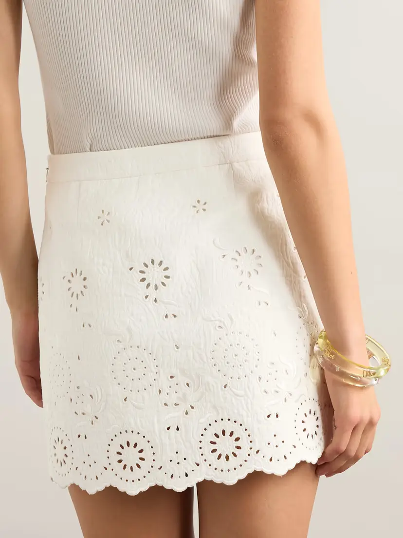 Chloé Scalloped Quilted Broderie Anglaise Cotton-blend Mini Skirt | Thumbnail 4
