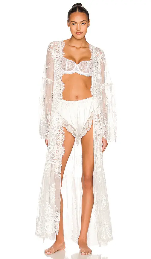 homebodii Georgina Long Lace Robe