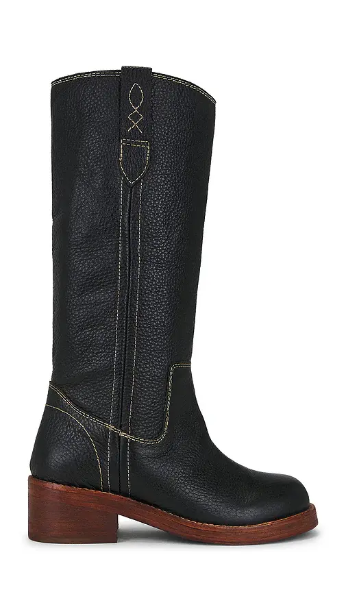 Free People Blaze Pull On Boot | Image 1 Free People Blaze Pull On Boot | Image 1