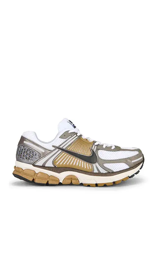 Nike Nike Zoom Vomero 5 | Image 1 Nike Nike Zoom Vomero 5 | Image 1